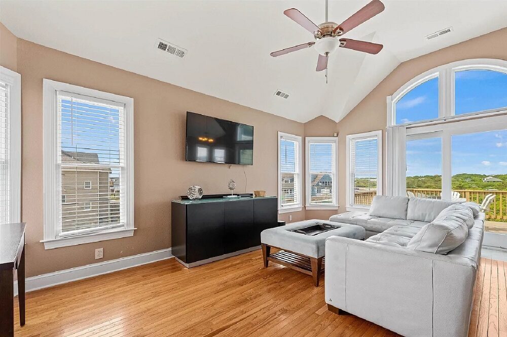 Ocean Breeze vacation rental photo 10 of 57