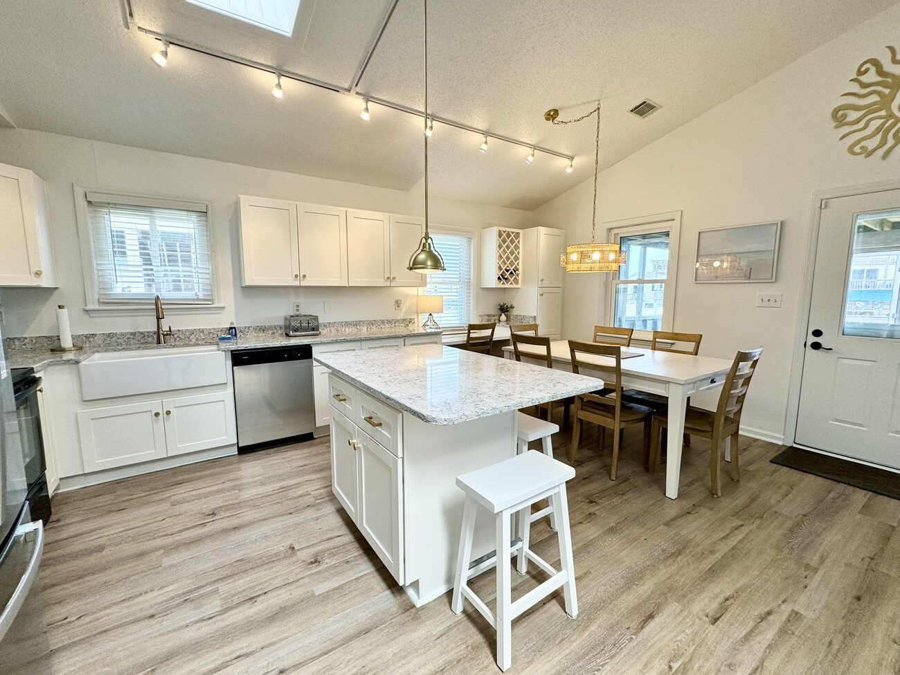 Rise & Shine vacation rental photo 10 of 28